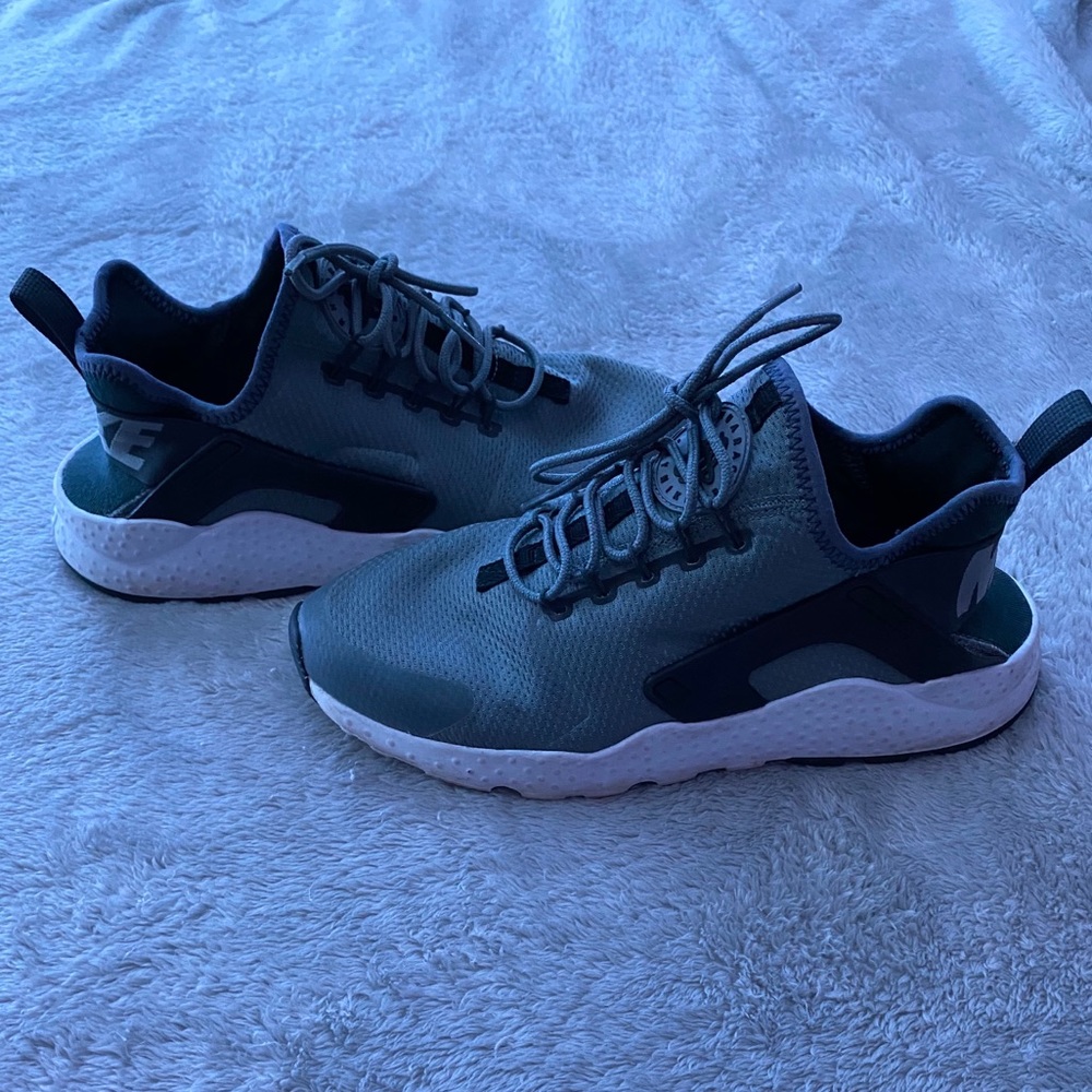 Nike Air Huarache Thailand